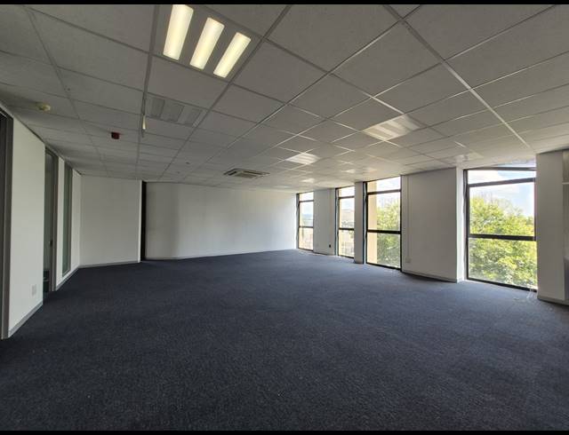 487M² OFFICE TO LET IN ROSEBANK